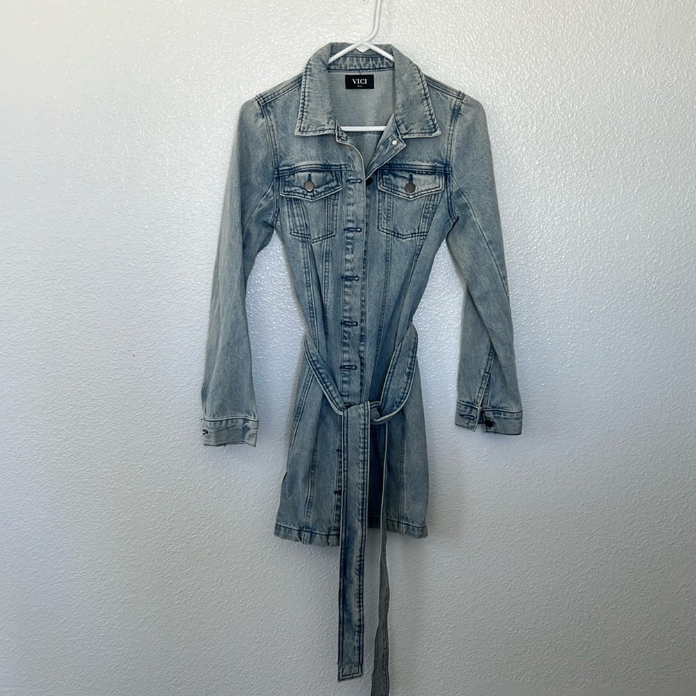 Vici denim mini dress size small long sleeve
